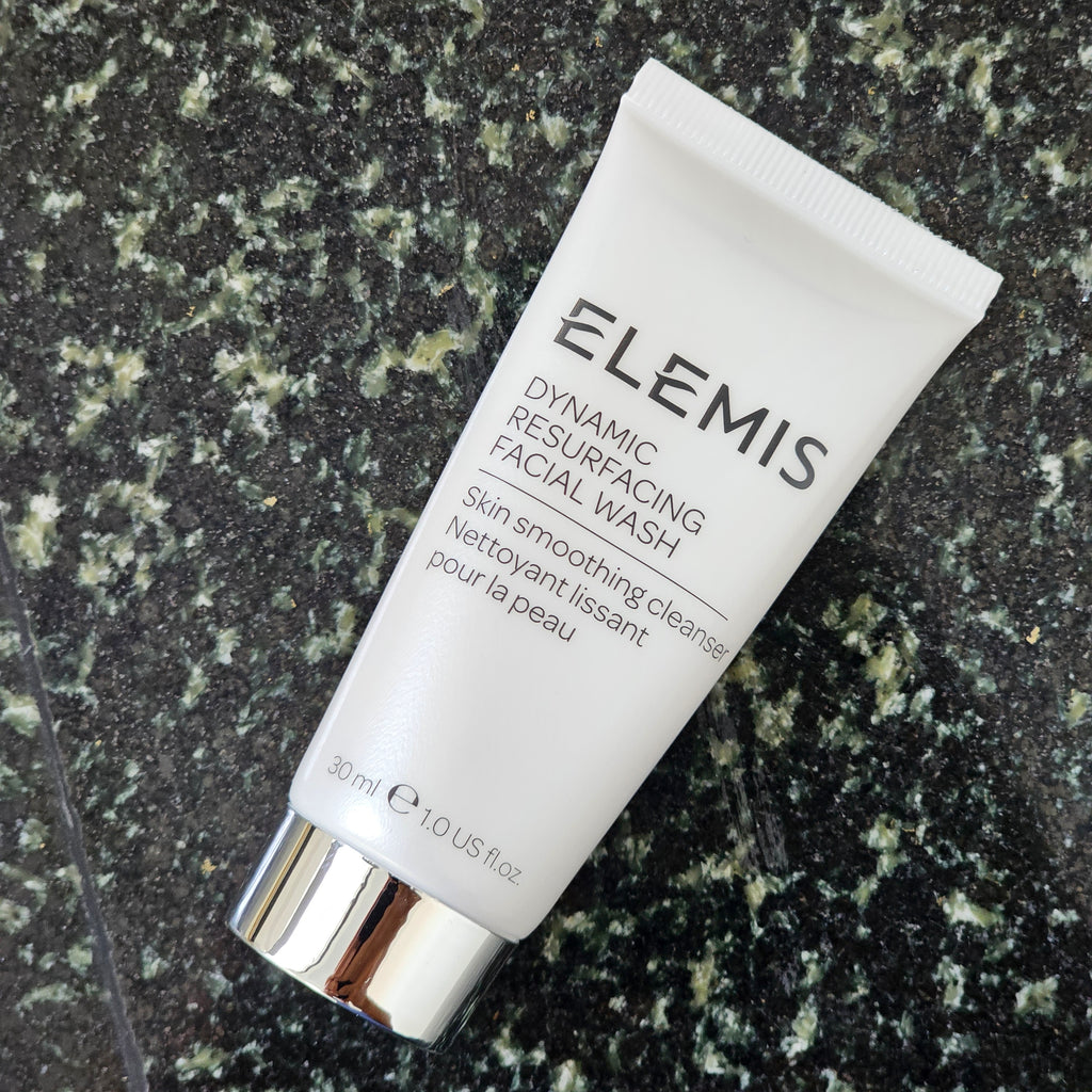 Elemis Dynamic Resurfacing Facial Wash 30ml – gentle exfoliating cleanser for smooth skin