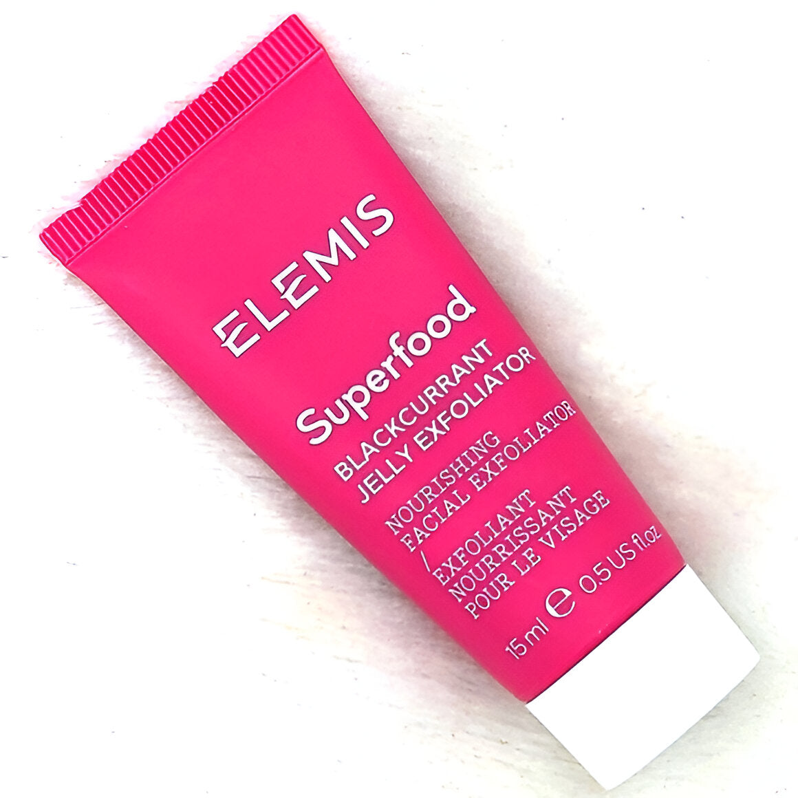 Elemis Superfood Blackcurrant Jelly Exfoliator 15ml – gentle natural exfoliating scrub