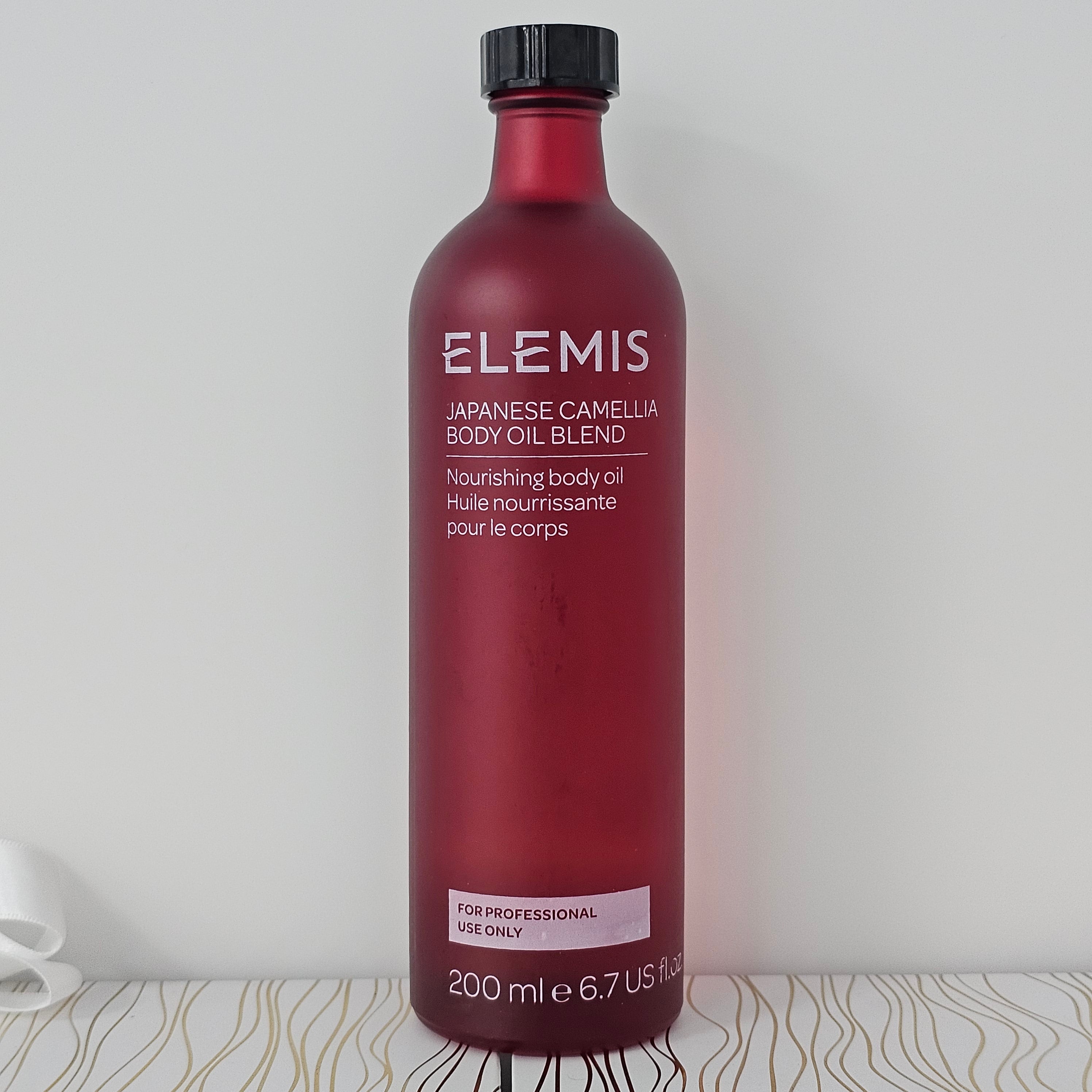Elemis Japanese Camellia Body Oil Blend 200ml – vücut nemlendirici ve yumuşatıcı yağ – spa kalitesinde bakım – Kuzey Kıbrıs