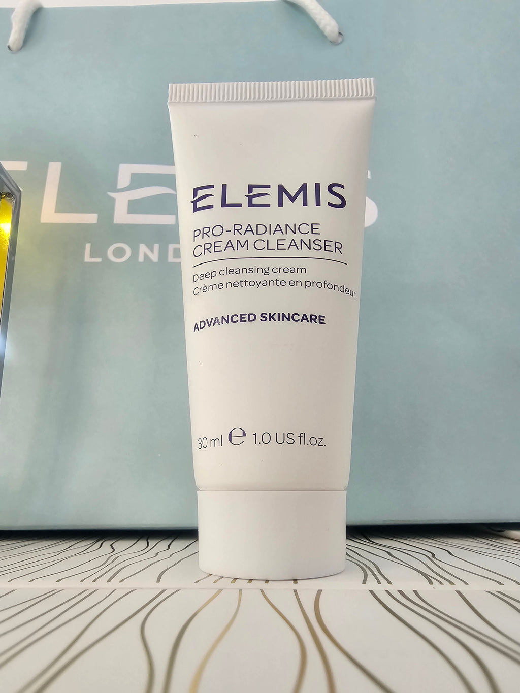 Elemis Pro-Radiance Cream Cleanser 30ml – Anti-Aging Hydrating Skincare – TRNC
